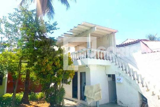 Casa à venda com 3 quartos, 177m² em Anil, Rio de Janeiro