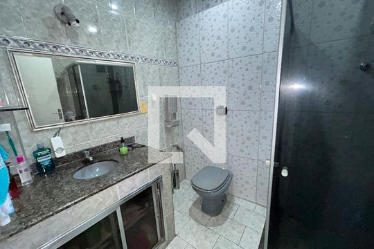 Banheiro 1 de casa à venda com 5 quartos, 182m² em Engenho de Dentro, Rio de Janeiro