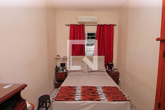 Quarto 1 de casa à venda com 5 quartos, 182m² em Engenho de Dentro, Rio de Janeiro