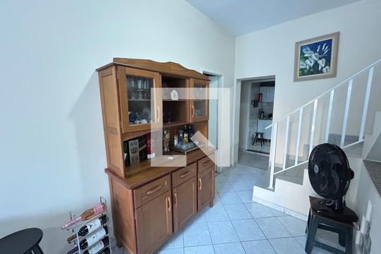 Sala de casa à venda com 5 quartos, 182m² em Engenho de Dentro, Rio de Janeiro