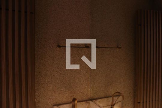 Banheiro de apartamento para alugar com 1 quarto, 77m² em Jardim Goiás, Goiânia