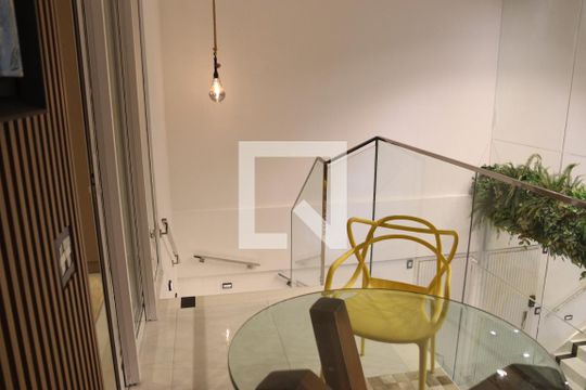 Suíte de apartamento para alugar com 1 quarto, 77m² em Jardim Goiás, Goiânia