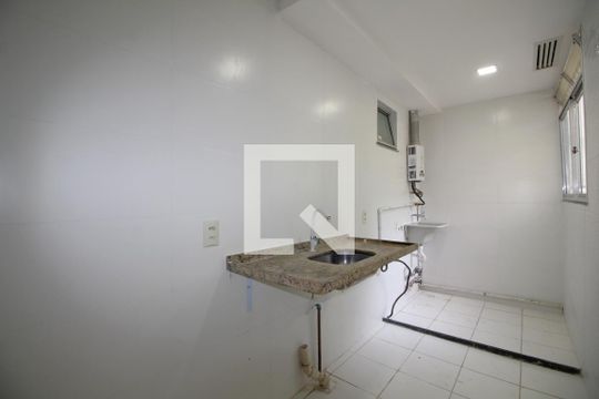 Cozinha de apartamento à venda com 2 quartos, 46m² em Taquara, Rio de Janeiro
