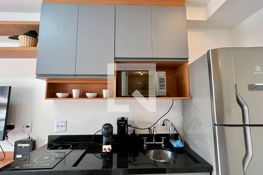 Cozinha de kitnet/studio à venda com 1 quarto, 25m² em Vila Mariana, São Paulo