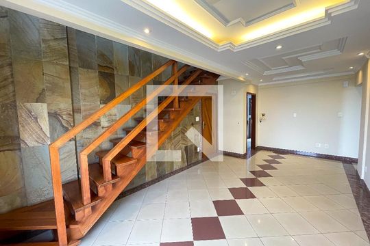 Apartamento à venda com 4 quartos, 240m² em Eldorado, Contagem
