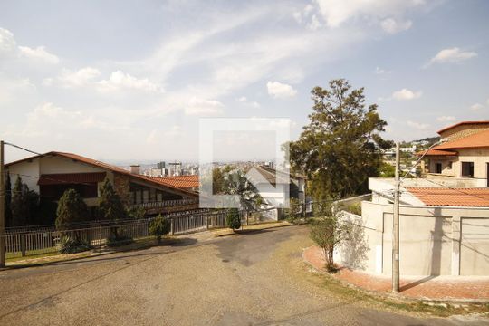 vista de casa à venda com 5 quartos, 400m² em Comiteco, Belo Horizonte