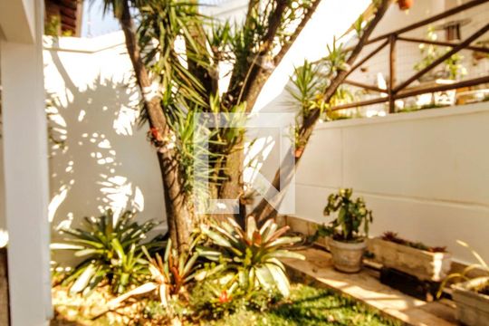 Área comum de casa à venda com 5 quartos, 400m² em Comiteco, Belo Horizonte