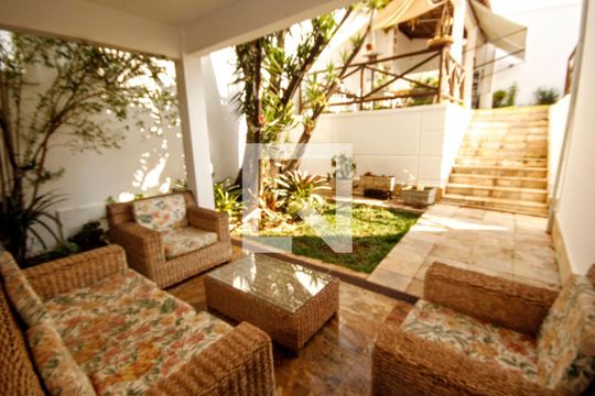 Área comum de casa à venda com 5 quartos, 400m² em Comiteco, Belo Horizonte