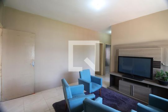 Sala de casa à venda com 3 quartos, 100m² em Niterói, Canoas