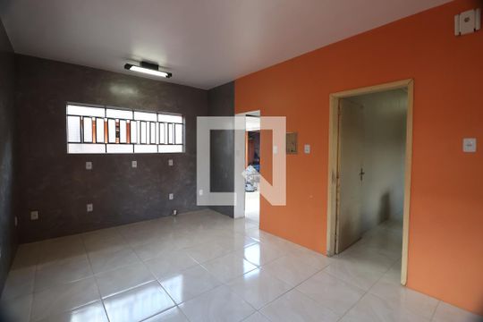 Cozinha de casa à venda com 3 quartos, 100m² em Niterói, Canoas