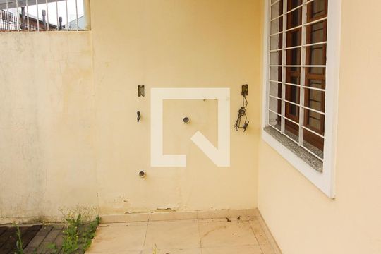 Área de Serviço de casa à venda com 3 quartos, 117m² em Guarujá, Porto Alegre