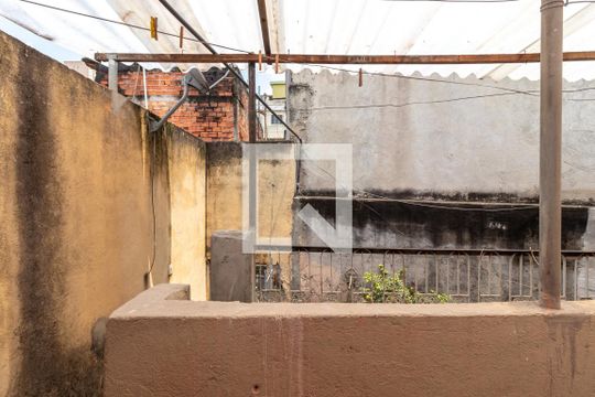 Vista do Quarto de casa para alugar com 1 quarto, 50m² em Vila Santa Maria, São Paulo