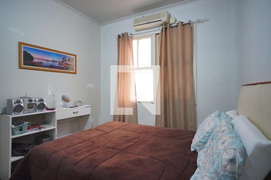 Quarto de apartamento para alugar com 1 quarto, 58m² em São Geraldo, Porto Alegre