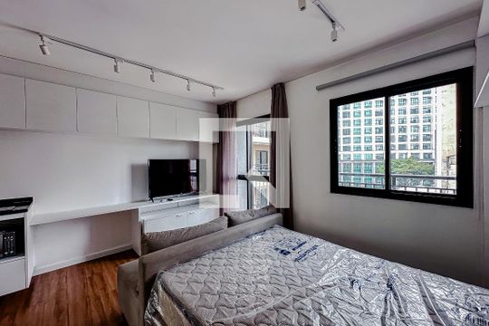 Sala/Quarto de apartamento à venda com 1 quarto, 25m² em Liberdade, São Paulo