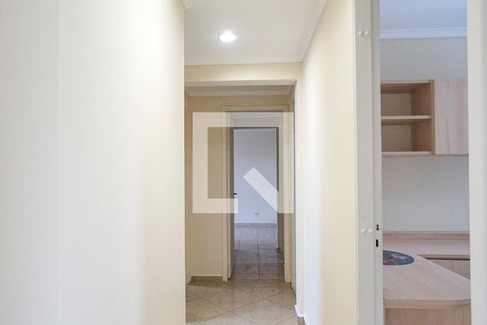Corredor doa quartos de apartamento à venda com 4 quartos, 96m² em Vila Gomes Cardim, São Paulo