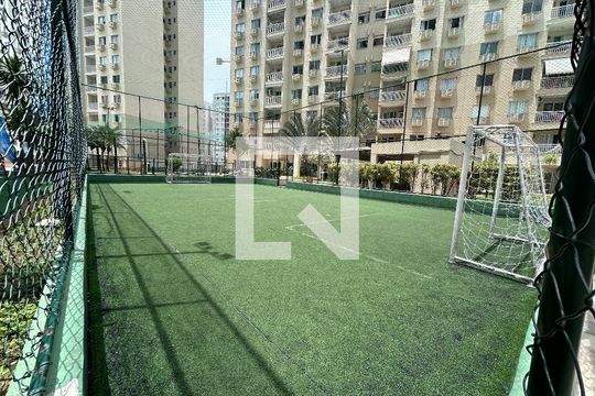 Campo de futebol de apartamento para alugar com 2 quartos, 65m² em Cachambi, Rio de Janeiro