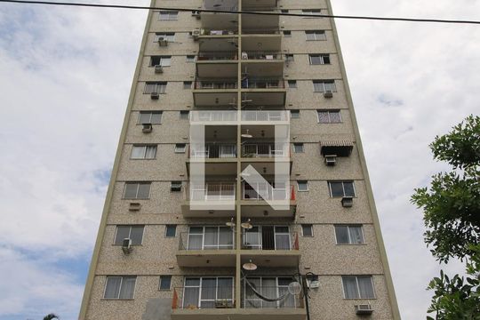 Fachada do Prédio de apartamento à venda com 2 quartos, 56m² em Vaz Lobo, Rio de Janeiro