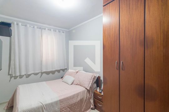 Quarto 1 de apartamento à venda com 3 quartos, 69m² em Jardim Santo André, Santo André