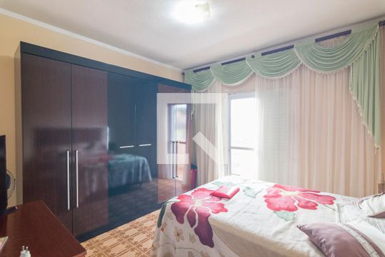Quarto 1 de casa à venda com 2 quartos, 250m² em Parque Capuava, Santo André