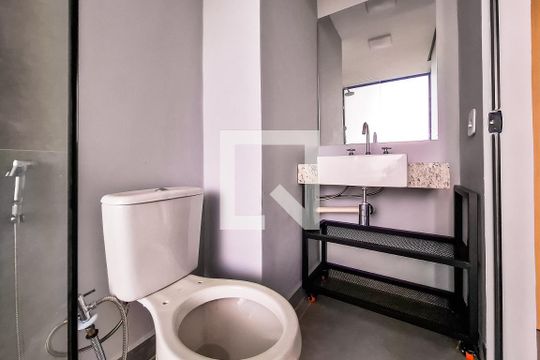 Banheiro de kitnet/studio à venda com 1 quarto, 35m² em Vila Mariana, São Paulo