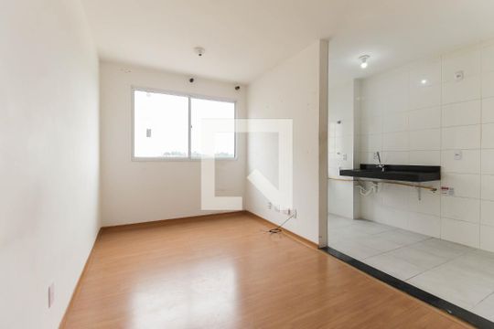 Sala de apartamento à venda com 2 quartos, 44m² em Colônia (zona Leste), São Paulo