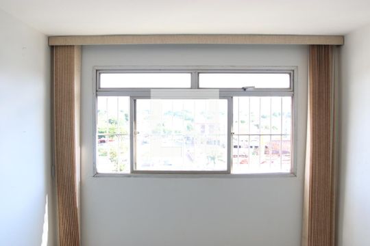 Sala de apartamento para alugar com 3 quartos, 68m² em Setor Leste Vila Nova, Goiânia
