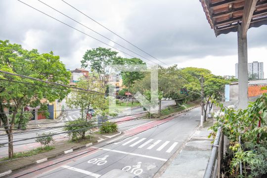 Varanda - Vista de casa à venda com 4 quartos, 230m² em Vila Nogueira, Diadema