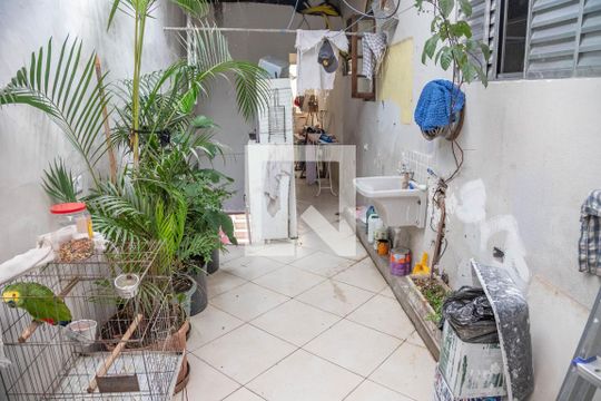 Área de Serviço de casa à venda com 4 quartos, 230m² em Vila Nogueira, Diadema