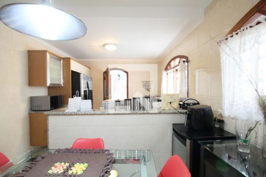 Cozinha de casa à venda com 3 quartos, 118m² em Vila Sonia, São Paulo