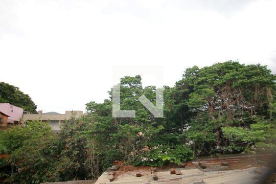 Vista da Suite de apartamento para alugar com 3 quartos, 90m² em Horto Florestal, Belo Horizonte