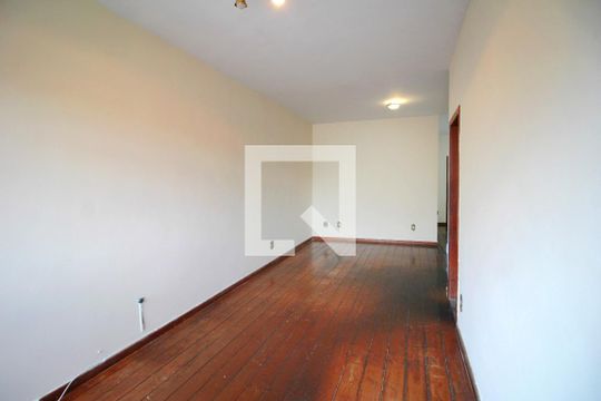 Sala de apartamento para alugar com 3 quartos, 90m² em Horto Florestal, Belo Horizonte