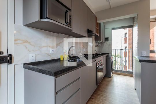 Cozinha  de apartamento para alugar com 2 quartos, 97m² em Moema, São Paulo