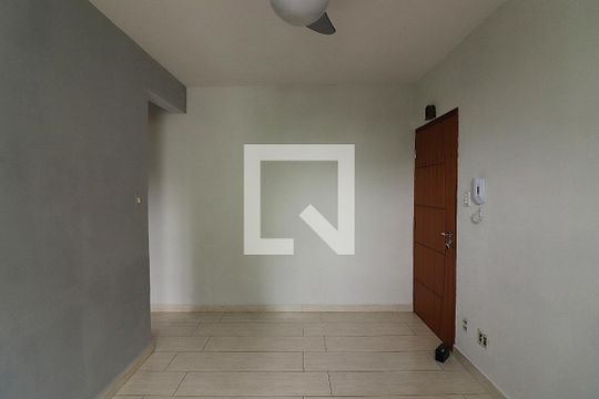 Sala de apartamento à venda com 2 quartos, 51m² em Rudge Ramos, São Bernardo do Campo
