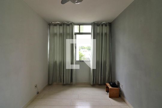 Sala de apartamento à venda com 2 quartos, 51m² em Rudge Ramos, São Bernardo do Campo