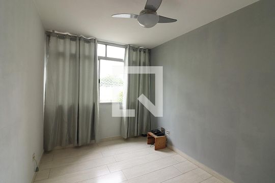 Sala de apartamento à venda com 2 quartos, 51m² em Rudge Ramos, São Bernardo do Campo