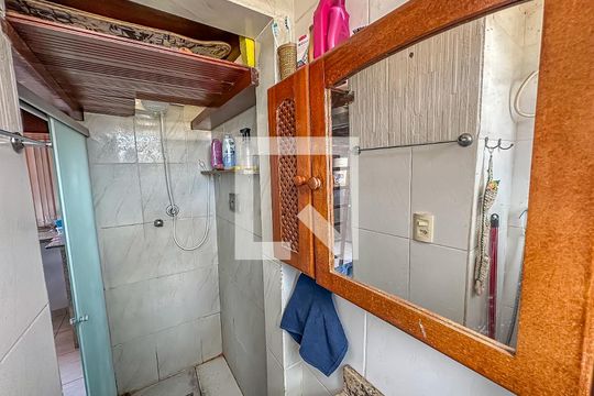 Banheiro de kitnet/studio à venda com 1 quarto, 20m² em Centro, Rio de Janeiro