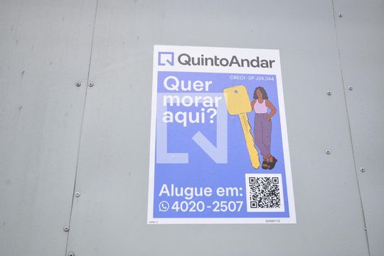 Fachada de casa para alugar com 4 quartos, 500m² em Parque Edu Chaves, São Paulo