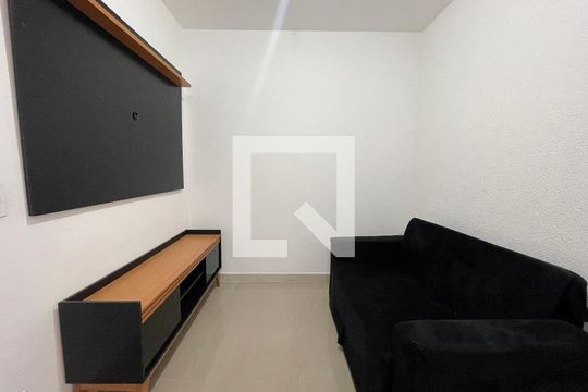 Sala de apartamento para alugar com 1 quarto, 38m² em Vila Butantã, São Paulo