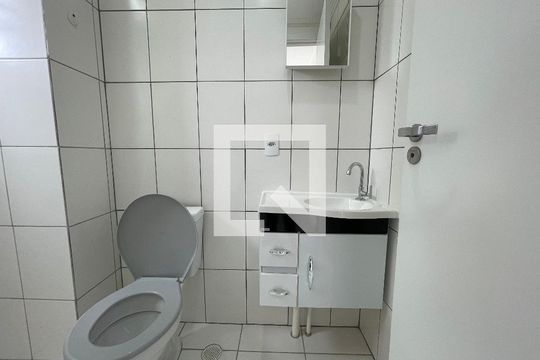 Banheiro da Suíte de apartamento para alugar com 1 quarto, 38m² em Vila Butantã, São Paulo