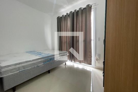 Suíte de apartamento para alugar com 1 quarto, 38m² em Vila Butantã, São Paulo