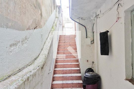 Área comum de casa à venda com 1 quarto, 45m² em Vila Ester (zona Norte), São Paulo
