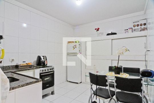 Cozinha de casa à venda com 1 quarto, 45m² em Vila Ester (zona Norte), São Paulo