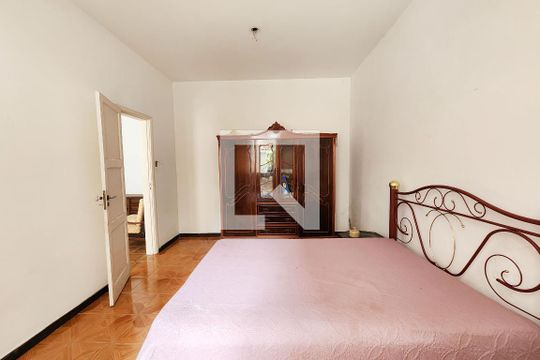 Quarto 1 de casa de condomínio à venda com 2 quartos, 89m² em Botafogo, Rio de Janeiro