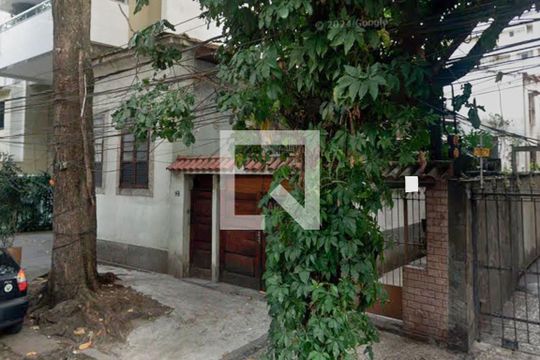 Fachada de casa de condomínio à venda com 2 quartos, 89m² em Botafogo, Rio de Janeiro