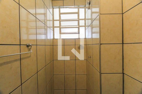 Banheiro de apartamento à venda com 2 quartos, 55m² em Fazenda da Juta, São Paulo