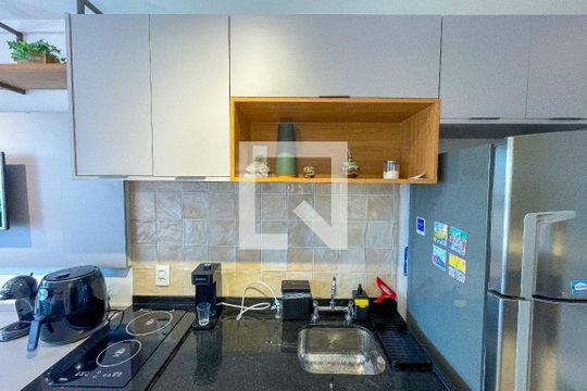 Studio de kitnet/studio à venda com 1 quarto, 26m² em Sumarezinho, São Paulo