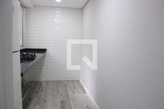 Cozinha e Área de Serviço de apartamento para alugar com 2 quartos, 42m² em Jardim Angélica, Guarulhos