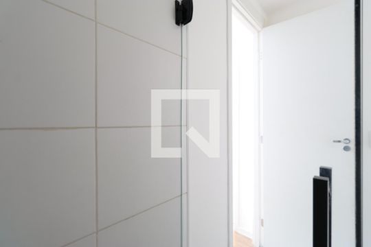 Banheiro de apartamento à venda com 2 quartos, 40m² em Barra Funda, São Paulo