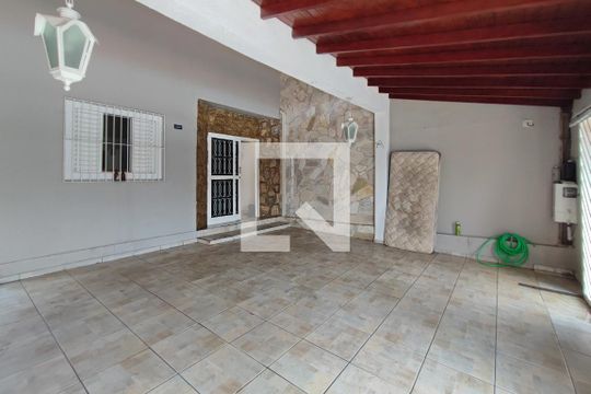 Quintal - Garagem de casa à venda com 3 quartos, 58m² em Jardim San Diego, Campinas