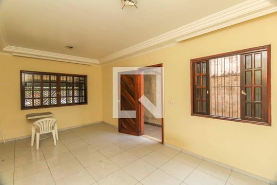 Sala de casa à venda com 3 quartos, 220m² em Parque da Vila Prudente, São Paulo